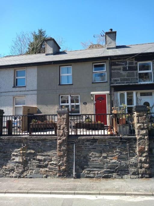 Daisys Cottage. Blaenau Ffestiniog. Exterior foto